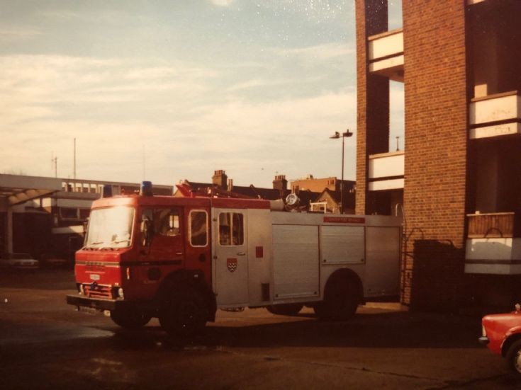KUV662X DodgeRG13/HCBA PL London