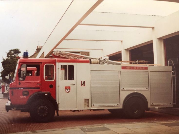 Dodge RG13/HCB Angus PL London