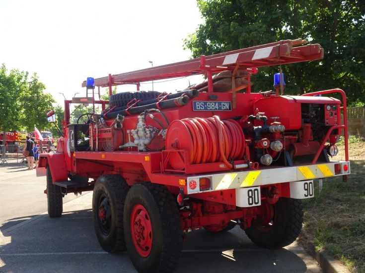 Mack 6x6 Bush Fire tender