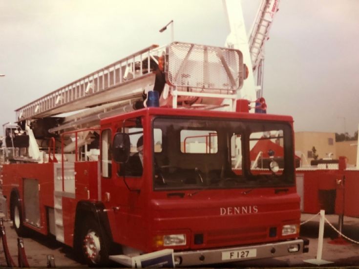 Dennis F127 HP SS220