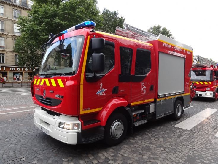 Renault - Sides Light Pump-Ambulance