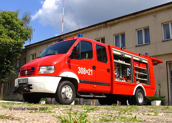 308[W]21 - Renault Mascott - Warsaw, Poland