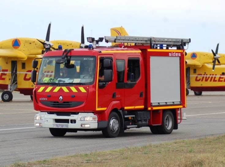 Renault - Sides Light Pumper