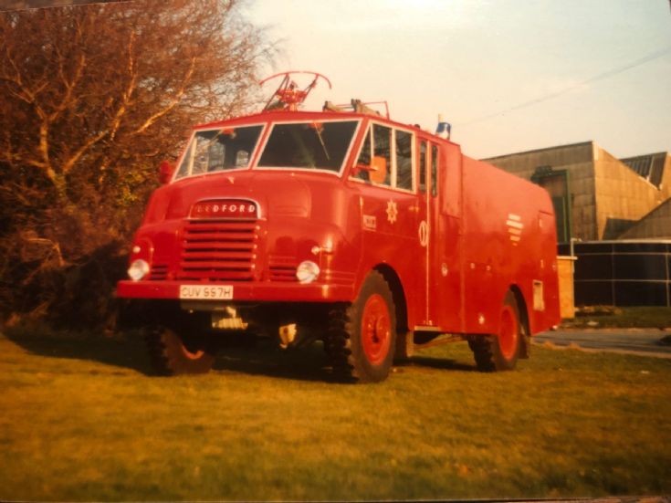 Bedford RL CrT ?CUV997H