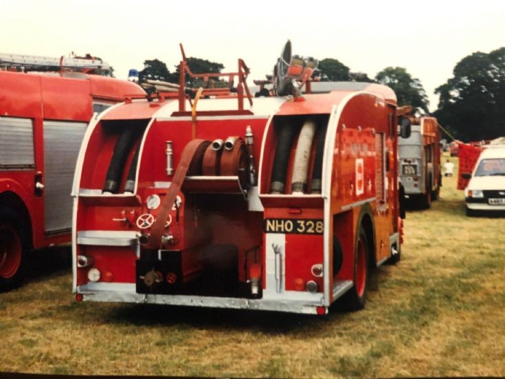 NHO328 Dodge 134 Kew/ Carmichael WrT 