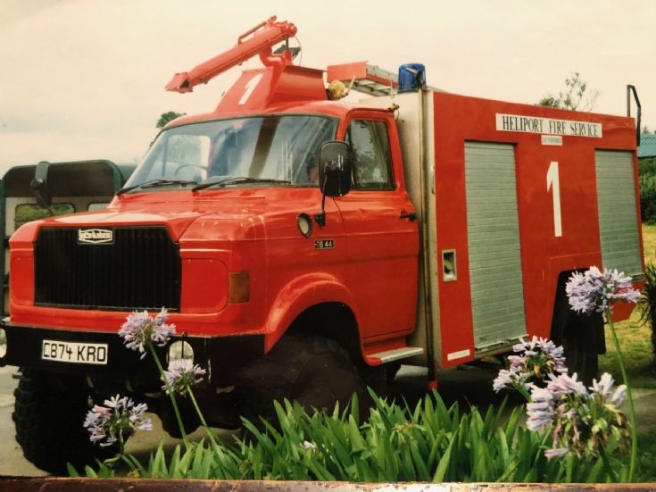 C874KRO RB44 HCBA RIV Tresco Scilly