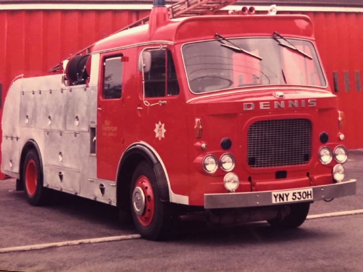 YNY530H Dennis F43 WrT Glamorgan