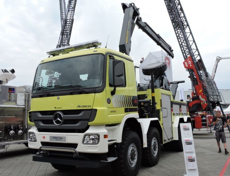 MB-Rosenbaeur - Tugging winch recovery vehicle