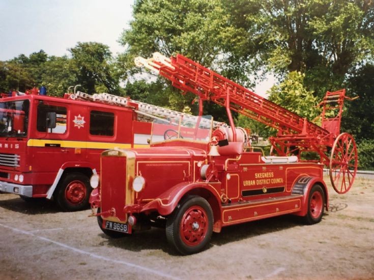 FW9658 Leyland FK6 pump Skegness