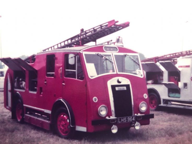 LHS964 Dennis F8 Western Area FB