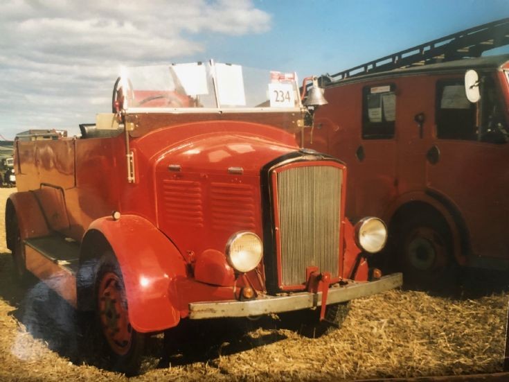 Unidentified Dennis Ace