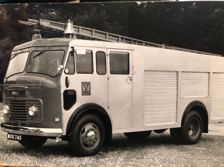 WUX745 Commer HCBA WrT Shropshire
