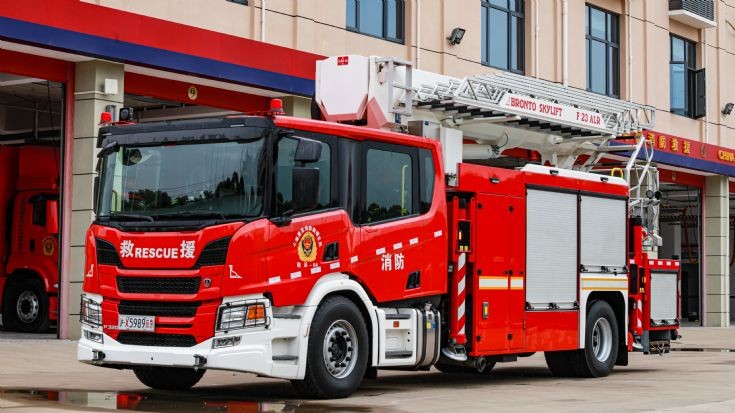 Bronto Skylift F32ALR Of Shanghai