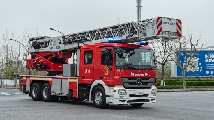 MB Magirus DLK52 Ladder Shanghai