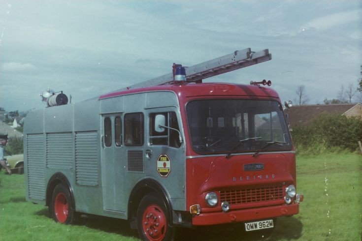 Ex Wiltshire Bedford HCB WrT OMW 952M