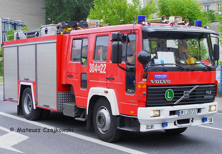 304[w]22 GBA 2,4/24 - Volvo FL614 - Warsaw, Poland