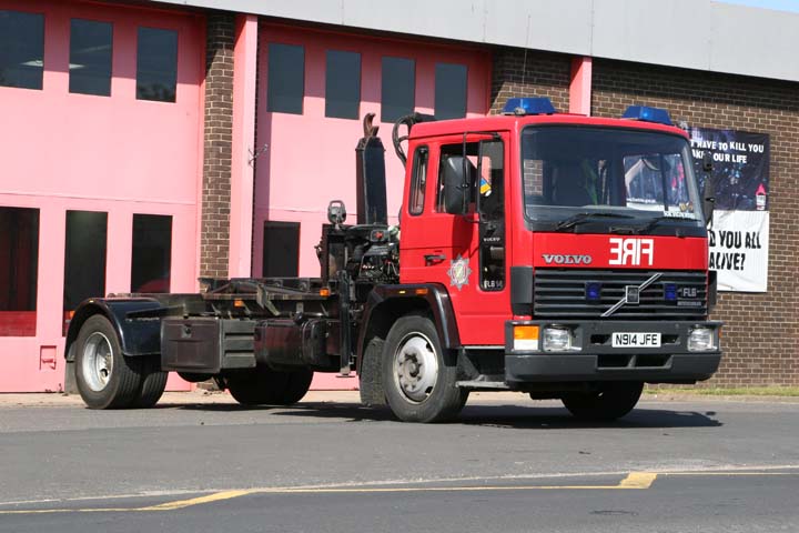 Lincolnshire FRS Volvo Prime Mover