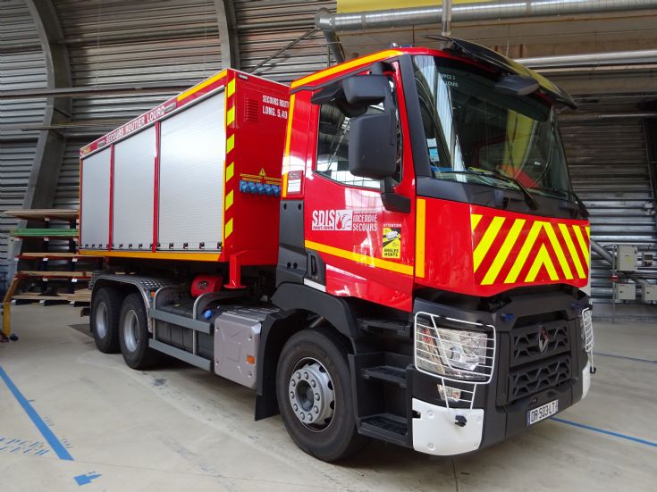 Renault- Heinis Prime Mover with rescue pod