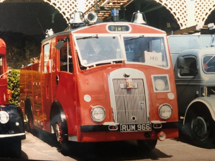 RUM966 Dennis F8 New World pump Leeds