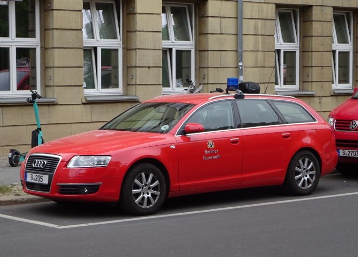 Audi - Officer Car 