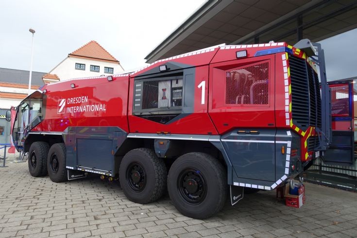 Rosenbauer Panther 8x8 Airport Tender