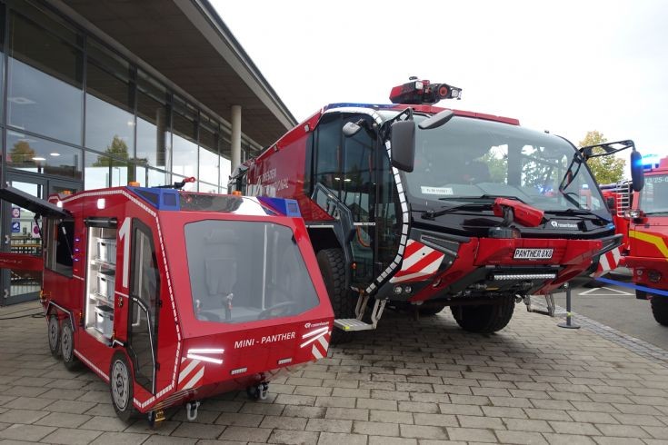 Rosenbauer Panther 8x8 Airport Tender