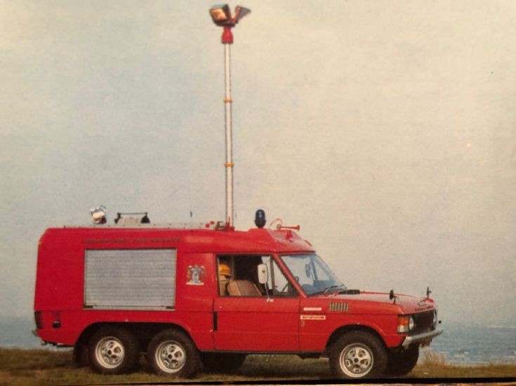 THN949S Range Rover Carmichael 6x4 RIV