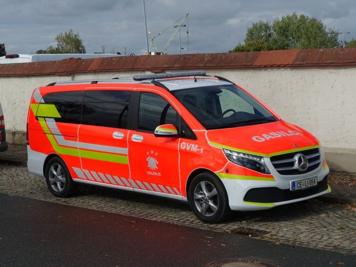 MB-Officer Car