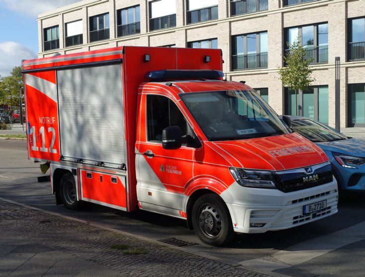 MAN-Iturri KLEF / Small Alarm Van