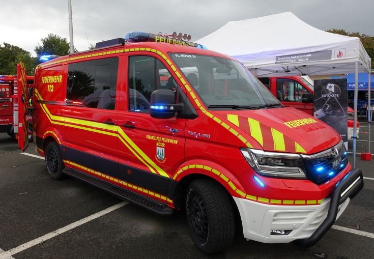 MAN - VRW Rescue First Responder 