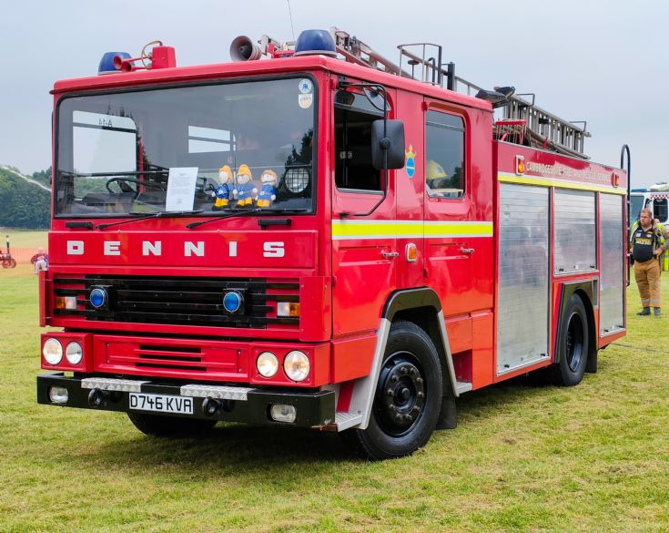 D746 KVA - Ex Cambridgeshire FRS Dennis 