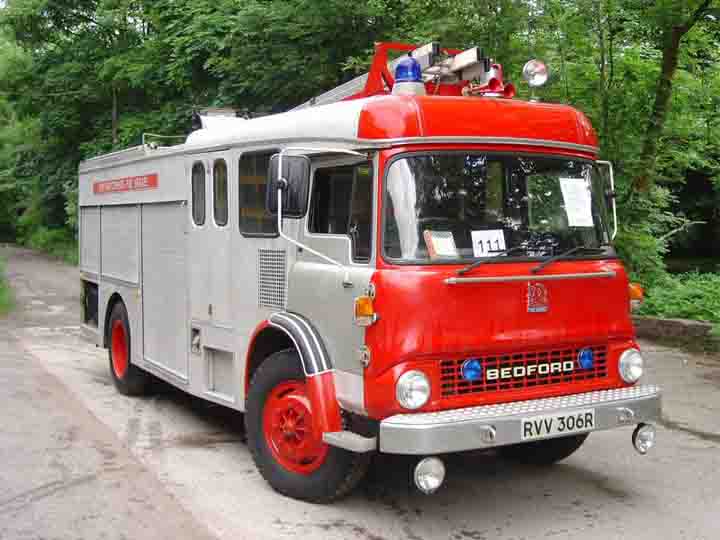 RVV 306R - Bedford TK - EX- Northamptonshire