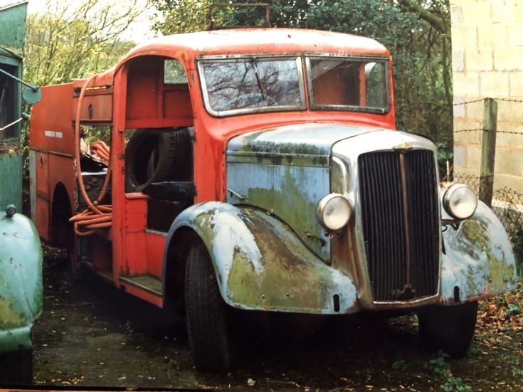 Morris Commercial pump