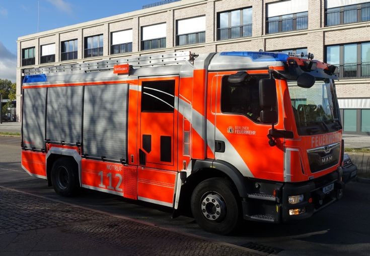 MAN-Rosenbauer LHF 20/12 Rescue-Pump