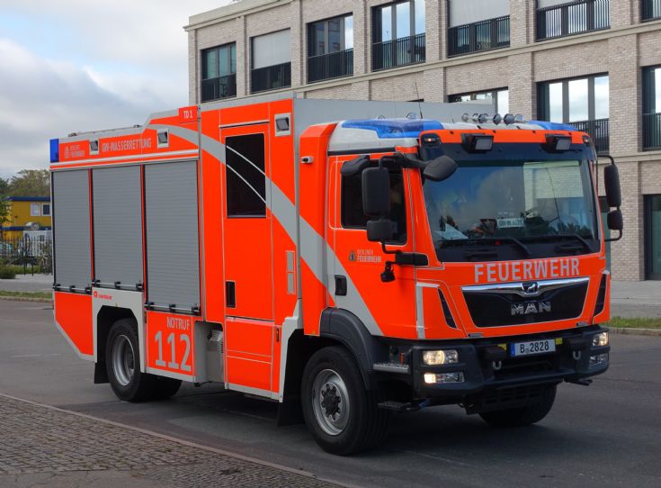 MAN - Rosenbauer - GW-W / Divers-Water Rescue 