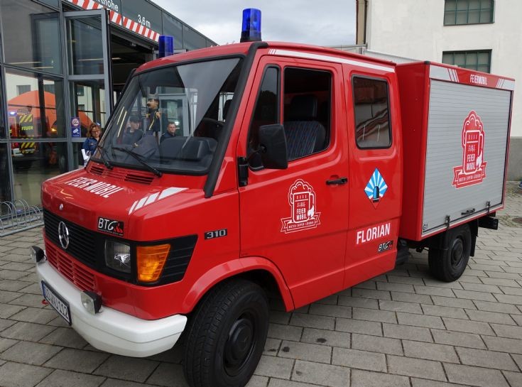 MB-Light pump Feier Mobil 