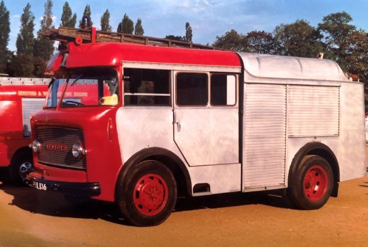 PBL136 Bedford J5 HCB WrT UKAEA Harwell