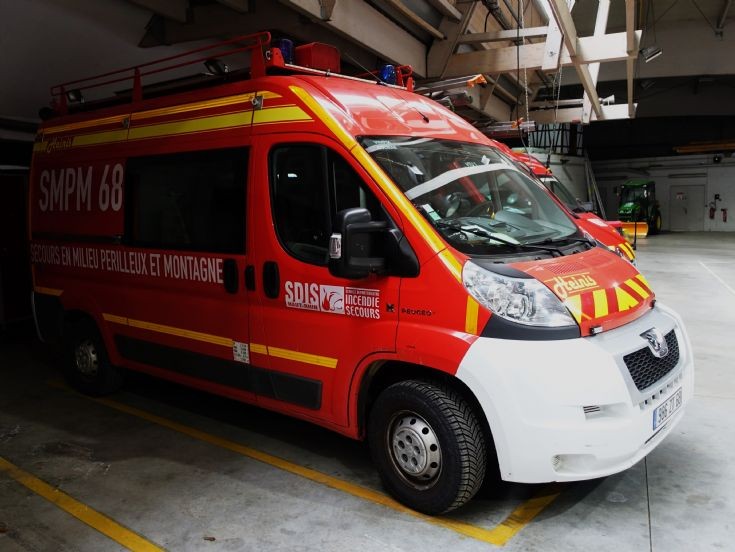 Peugeot-Heinis Rope Line & Mountain Rescue