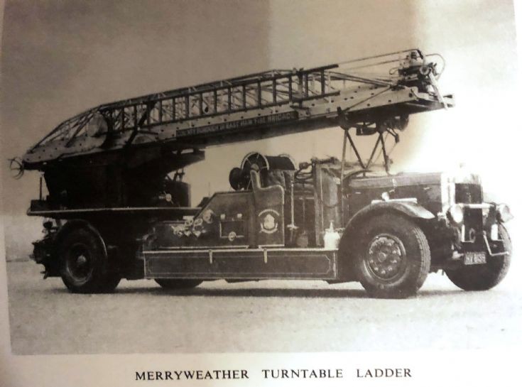HV8139 Merryweather TL East Ham FB