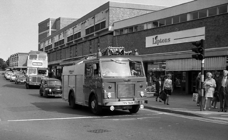Dennis D WrL TPV762K Suffolk & Ipswich
