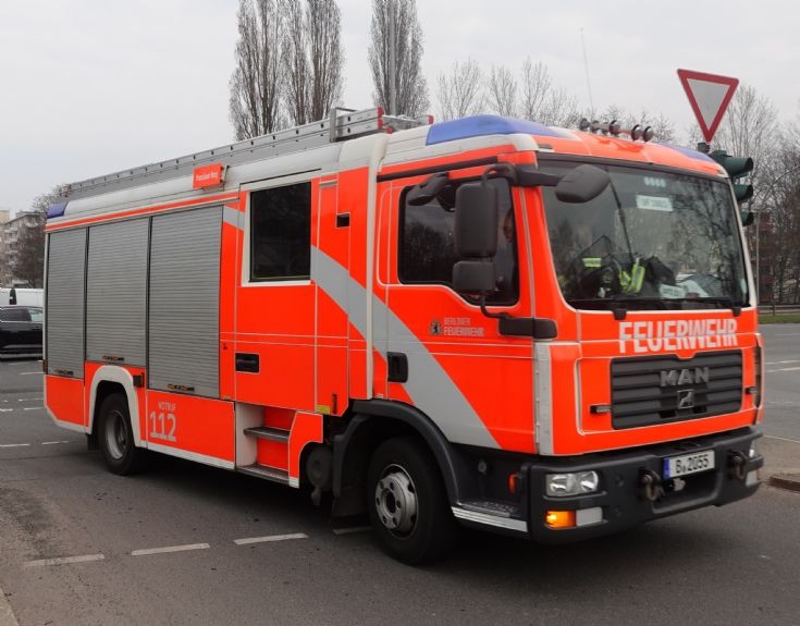 MAN Rosenbauer - LHF 20/12 - Rescue-Pump