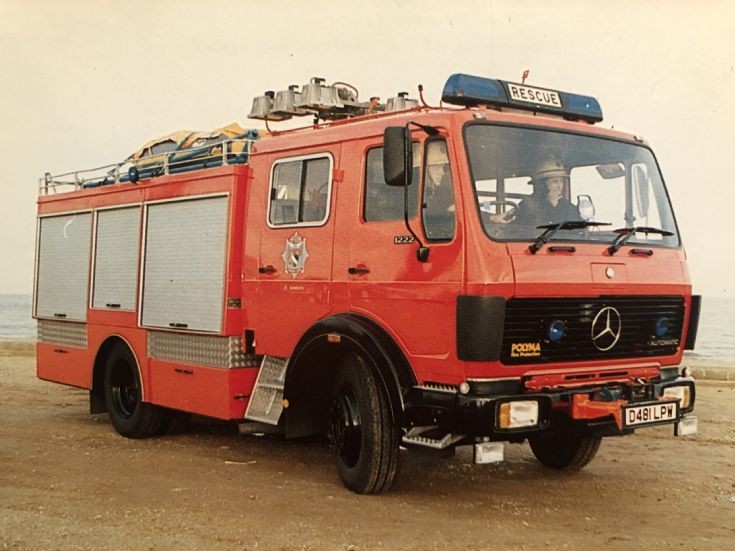D481LPW Mercedes 1222/Polyma ET Norfolk
