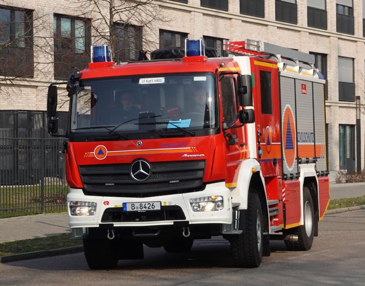 MAN Rosenbauer LF 20 (KatS) - Pump
