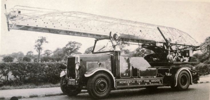 JBB853 Leyland TLM2A TL Newcastle 