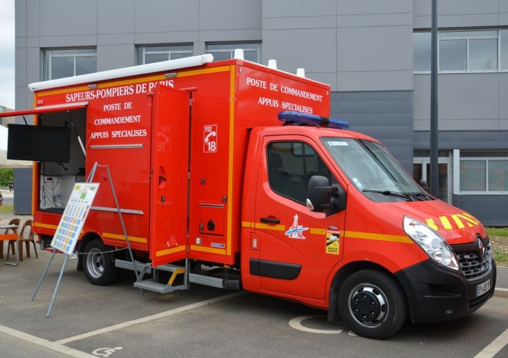 Renault - CMOA 1 Special support command Unit