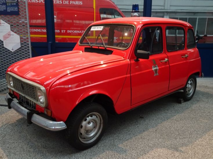 Renault 4