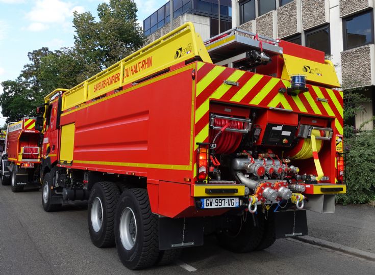 Renault-Gallin CCFS 10000l Brushfire water tanker
