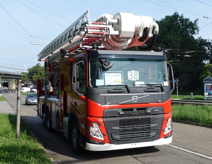 Volvo 500-Rosenbauer B45 - Skylift 45m