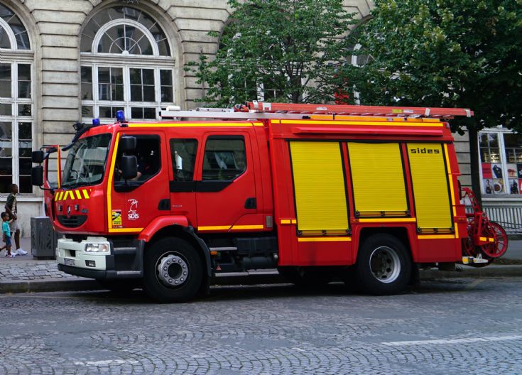 Renault-Sides FPT - Pump
