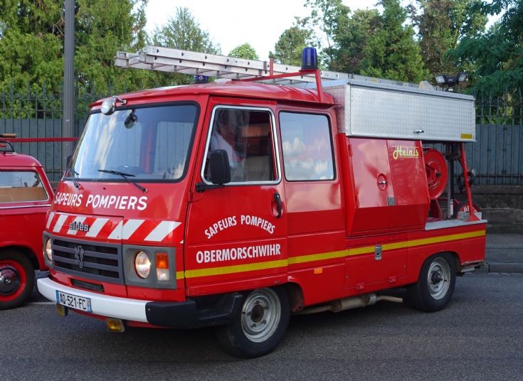 Peugeot J9 /Sides/Heinis VPI First Responder
